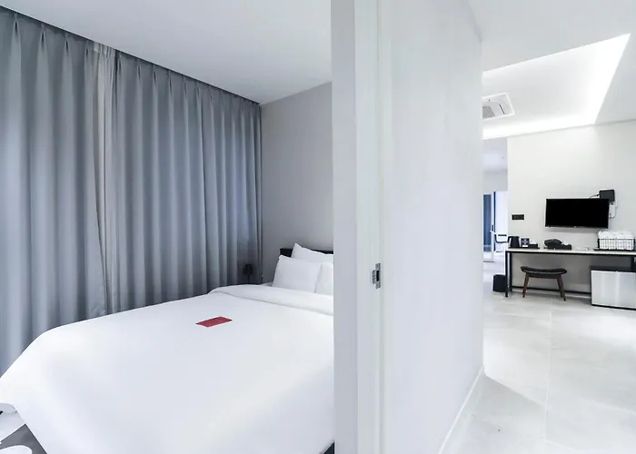 Hotel Songjeong Hongdan 2*